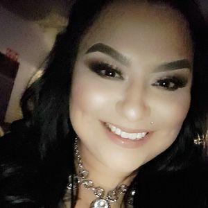 Meet your Posher, Mollysins